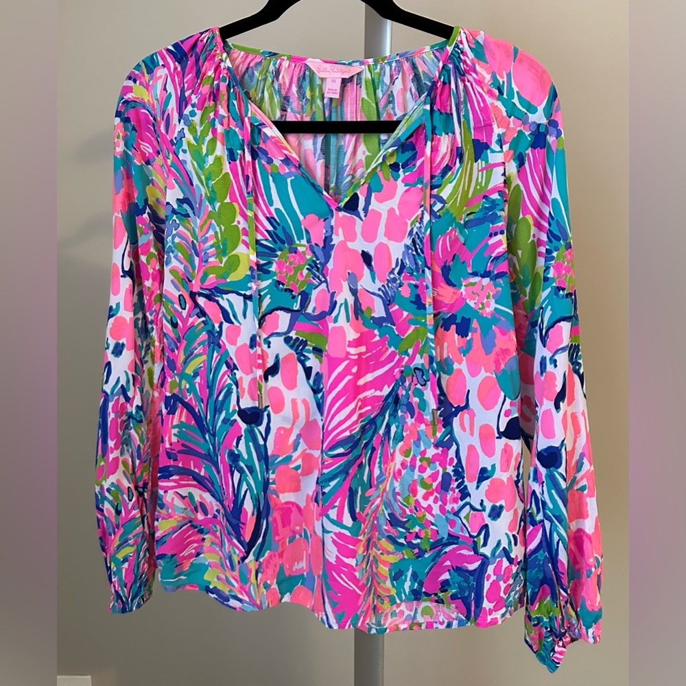Lilly Pulitzer Willa Top in XS like new!